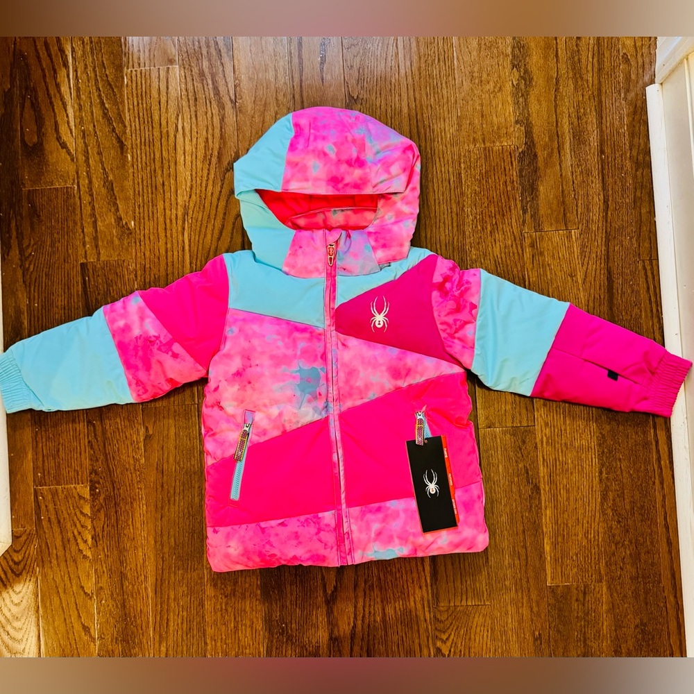NWT SPYDER Bitsy Duffy Puff - Girls size 5 
Very warm